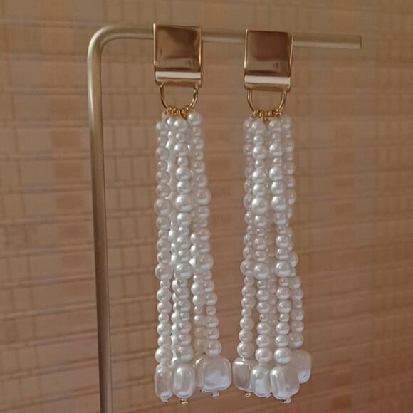 J. Crew Freshwater Pearl Statement Earrings NWT - Picture 7 of 7